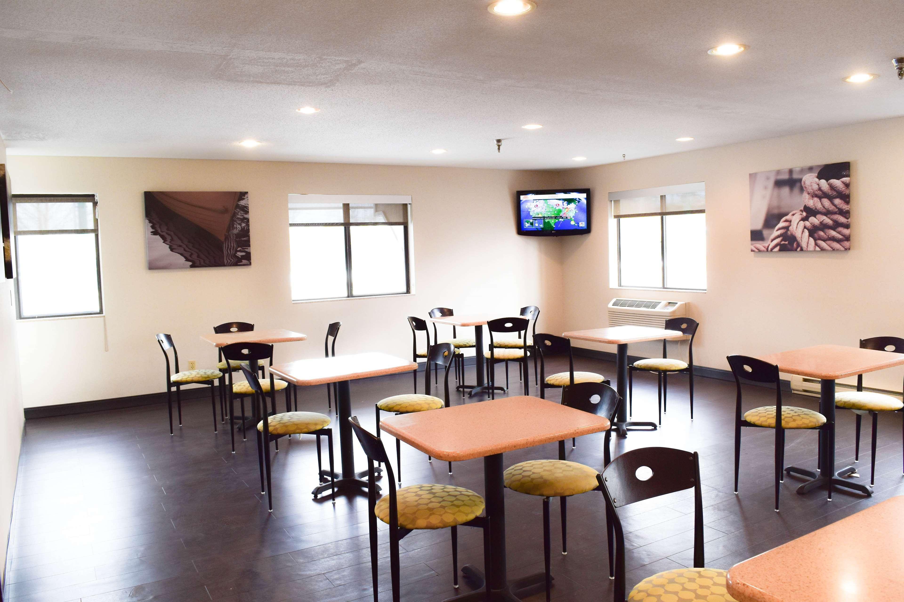 Best Western Providence Warwick Airport Inn Exterior photo